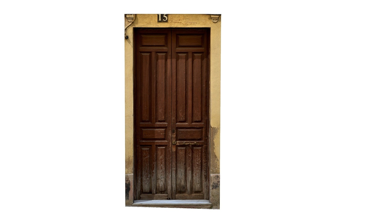 PUERTA 8【8号门】